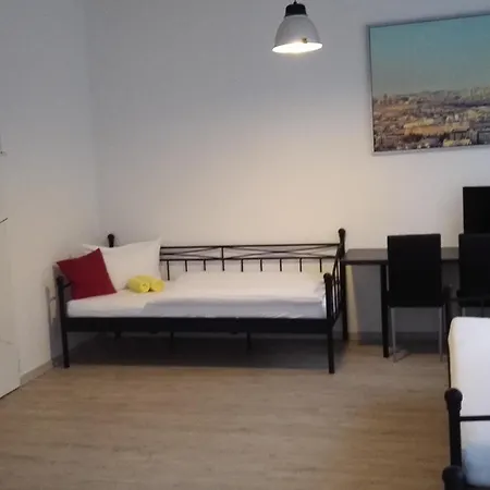 Sultania'S Melanchthon Guest house 2*