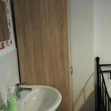 Sultania'S Melanchthon Konukevi